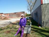 ksb_Shirley_Lindsay_Taking_a_Break_from_Hard_Work_Tx_Trash_Off_April_2013_w